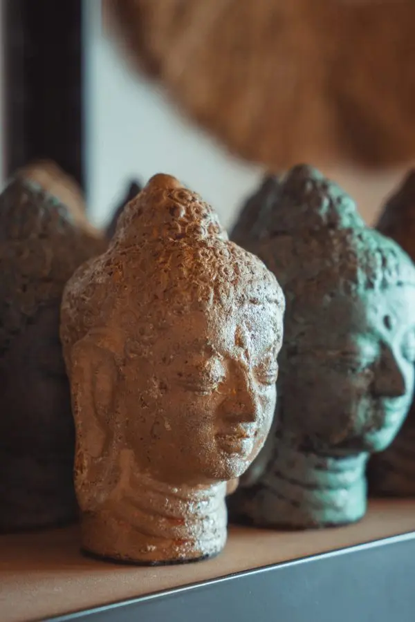 Petite tête de bouddha PETITE TETE DE BOUDDHA