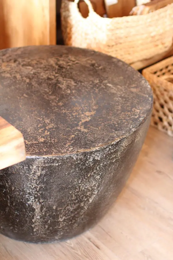 Table basse kusamba (5) TABLE BASSE KUSAMBA NOIR ANTIQUE