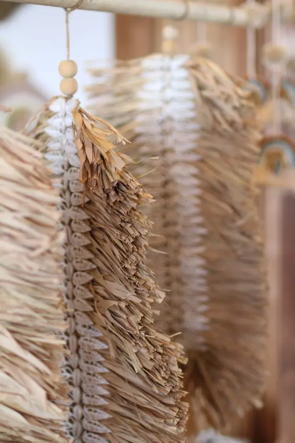 DECO MURALE FEUILLE RAFIA COQUILLAGE 100CM