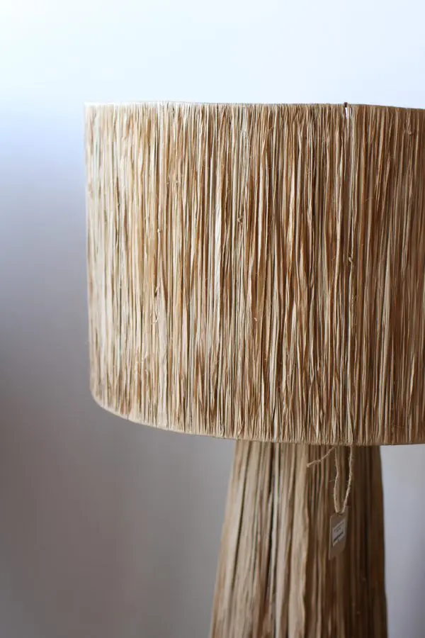 LAMPE A POSER RAPHIA H.160
