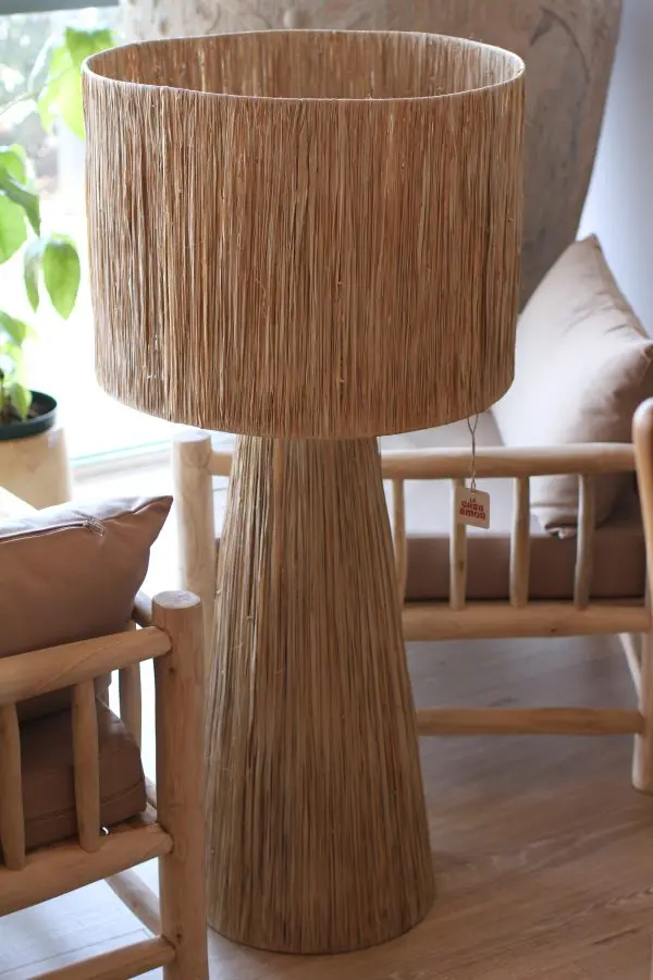 LAMPE A POSER RAPHIA H.120