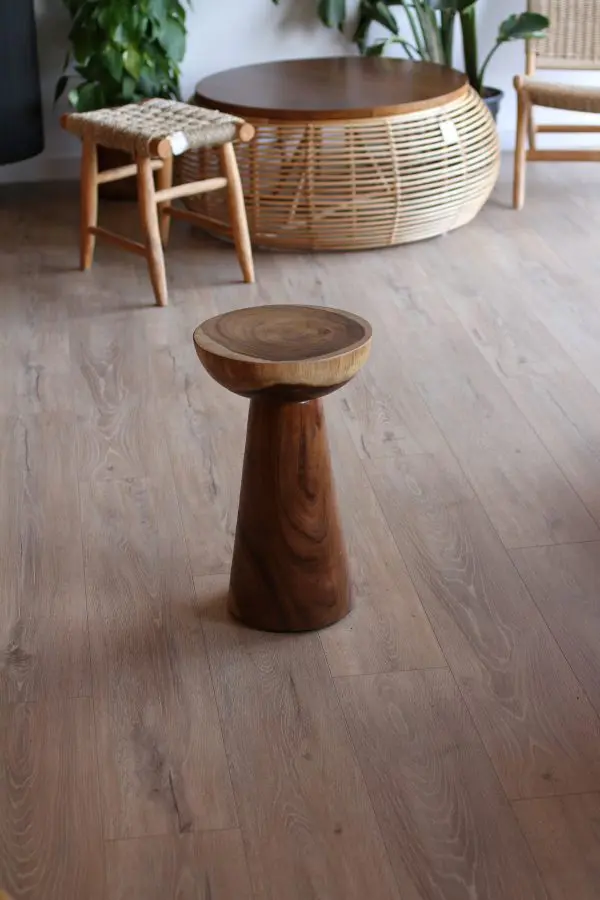 Tabouret bois de suar naturel (2) TABOURET EN BOIS DE SUAR NATUREL